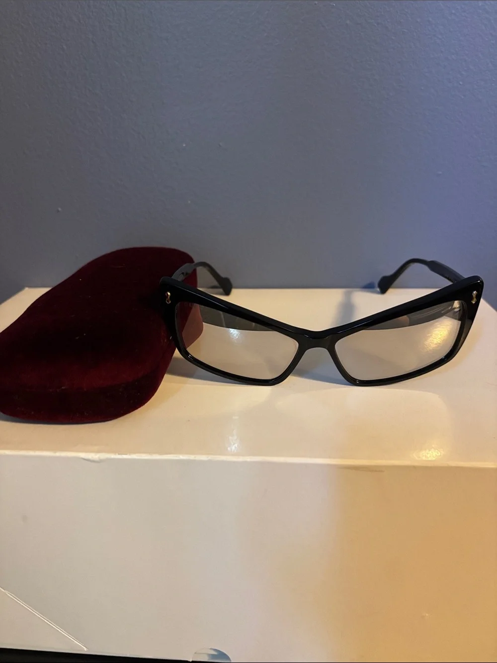 Womens Gucci Sunglasses (GG0626s).